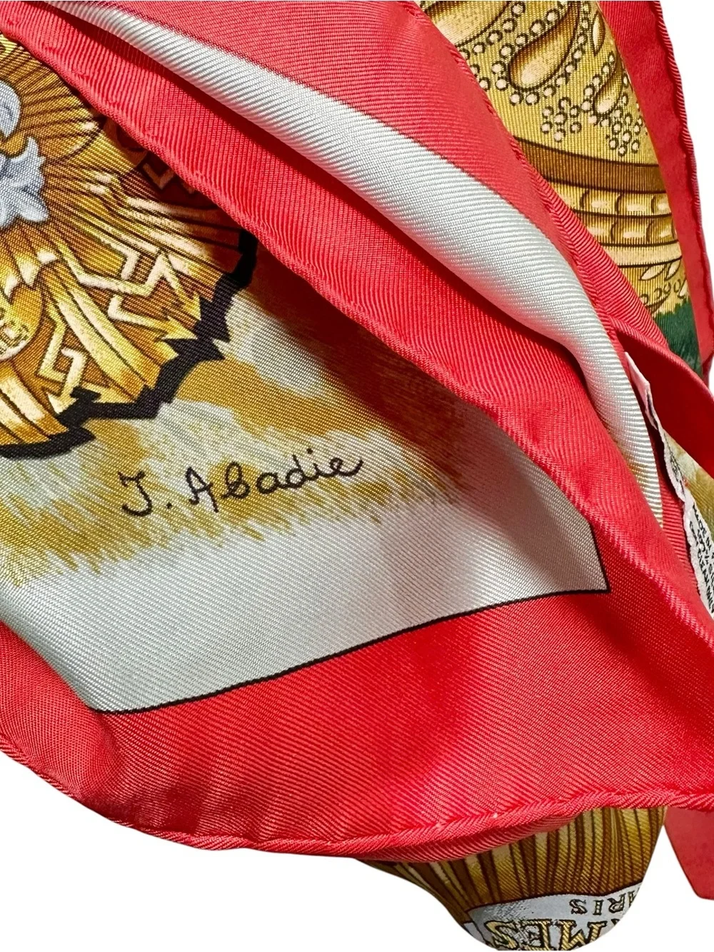 Hermes 100% Silk “Casques Plumets” Carre 90 Coral Pink & Gold Large Square Scarf - Picture 12 of 16